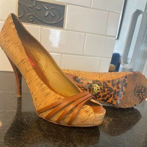 Betsey Johnson Cork Peep Toe Pumps 4" Heel Size 8.5M. Leopard Soles